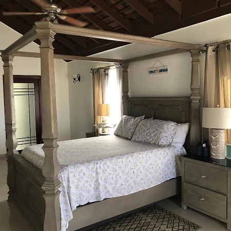 Alexanders Penthouse On The Beach Ocho Rios Luaran gambar