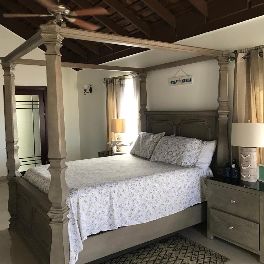 Alexanders Penthouse On The Beach Ocho Rios Luaran gambar